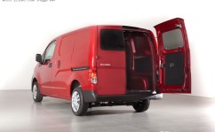 日产nv200新款全新日产NV200在美售价公布 约13万元起